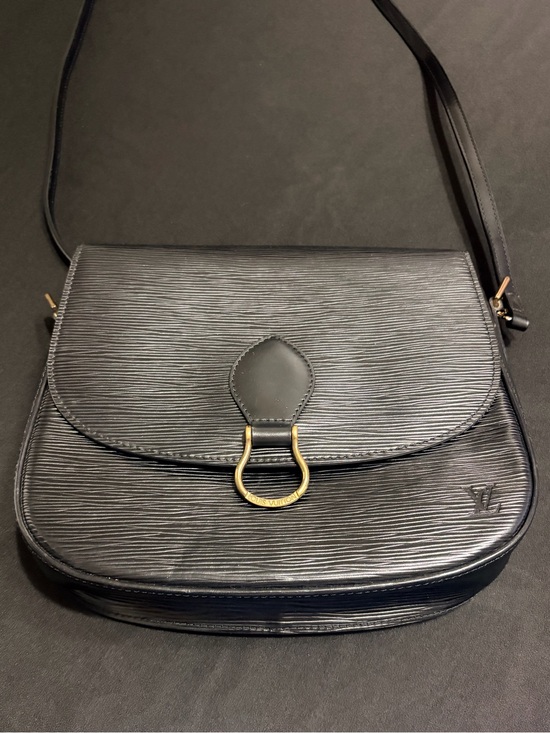 Louis Vuitton Handbags - Louis Vuitton Black Epi Leather Crossbody St Cloud Bag (large size) Great Condit